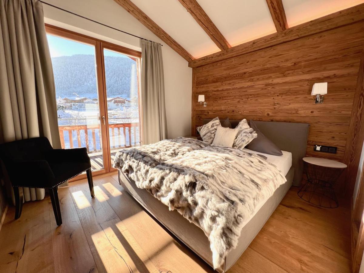 Hideaway Design Chalet By Belle Stay Kitzbuhel Luaran gambar
